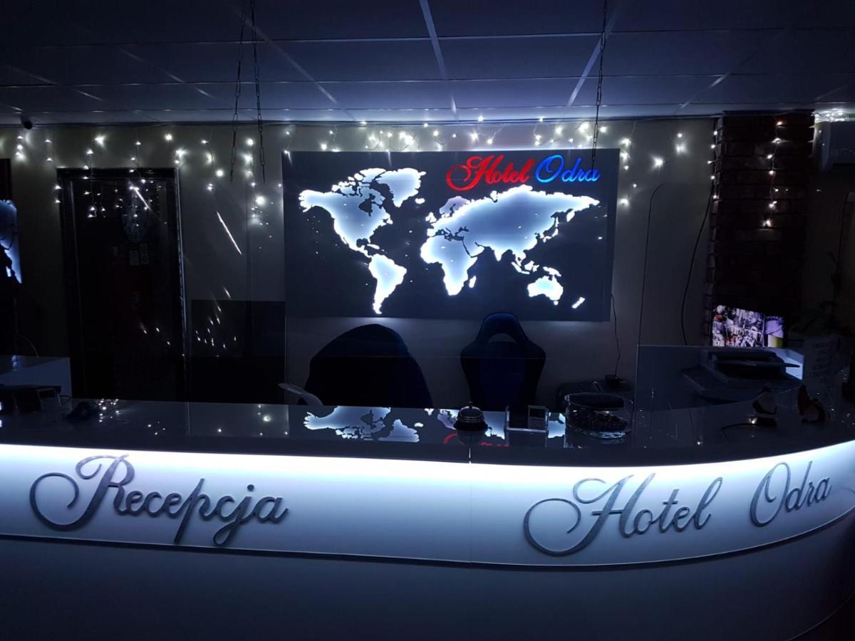H-Odra Nowa Sol Hotell Exteriör bild