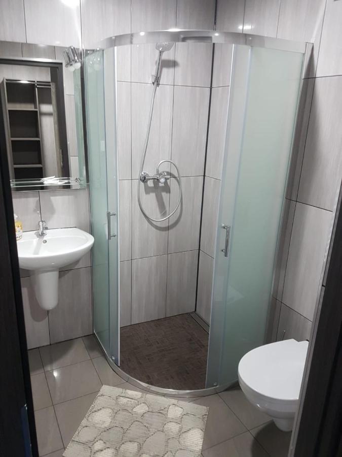 H-Odra Nowa Sol Hotell Exteriör bild